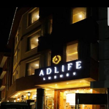 Hotel Adlife Luxury Srīnagar Buitenkant foto